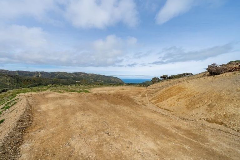Photo of property in 178 Noel Ashton Way, Makara, Wellington, 6972