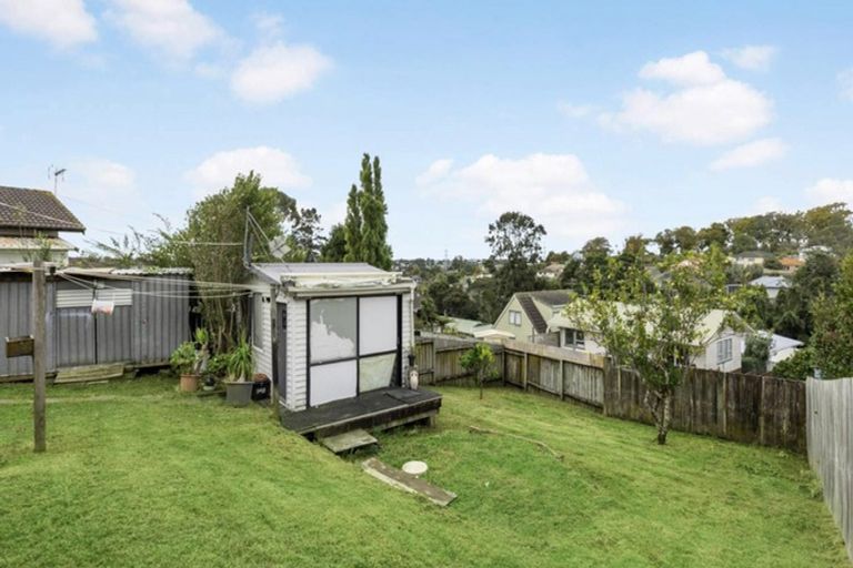 Photo of property in 82 Reynella Drive, Massey, Auckland, 0614