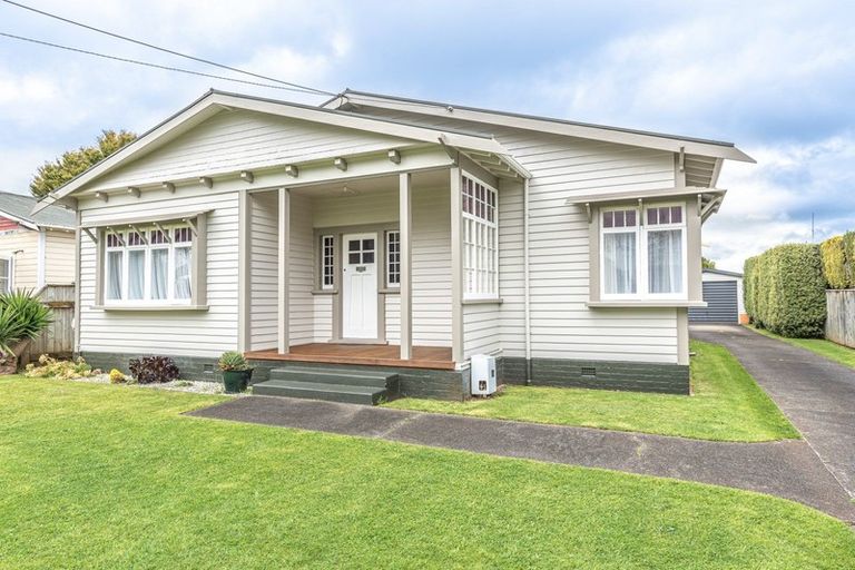 Photo of property in 7 Godwin Crescent, College Estate, Whanganui, 4500