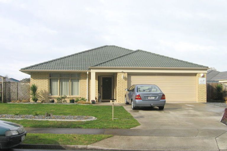 Photo of property in 16 Gardenia Close, Melville, Hamilton, 3206