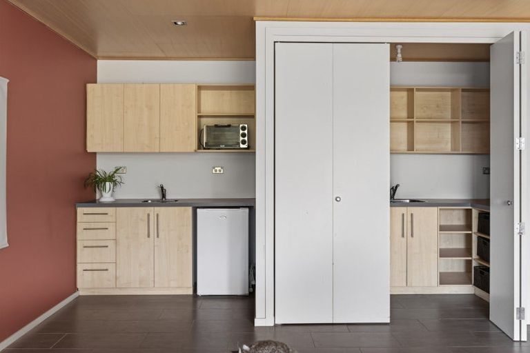 Photo of property in 52 Kirimoko Crescent, Wanaka, 9305