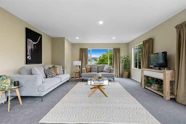 Photo of property in 79 Fifield Terrace, Waltham, Christchurch, 8023