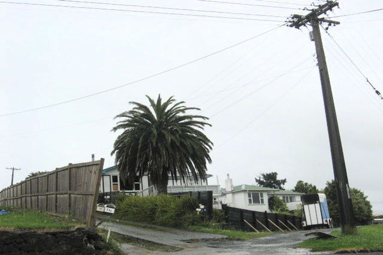 Photo of property in 73 Sherwood Road, Onerahi, Whangarei, 0110