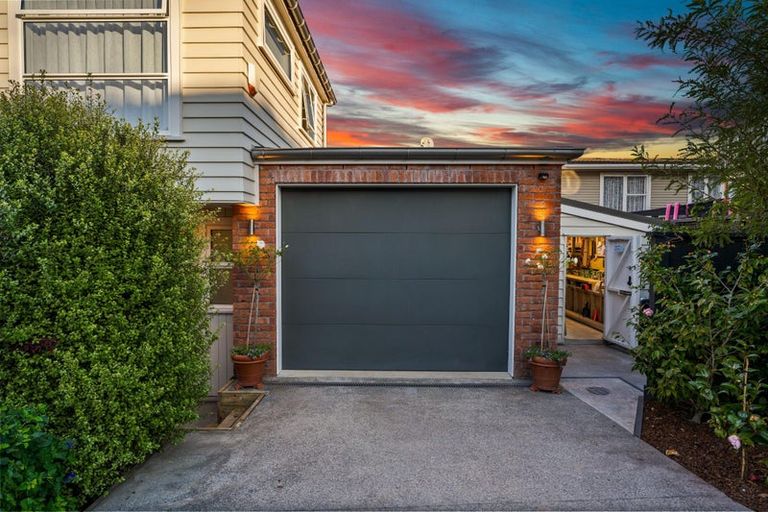 Photo of property in 61b Jaemont Avenue, Te Atatu South, Auckland, 0610