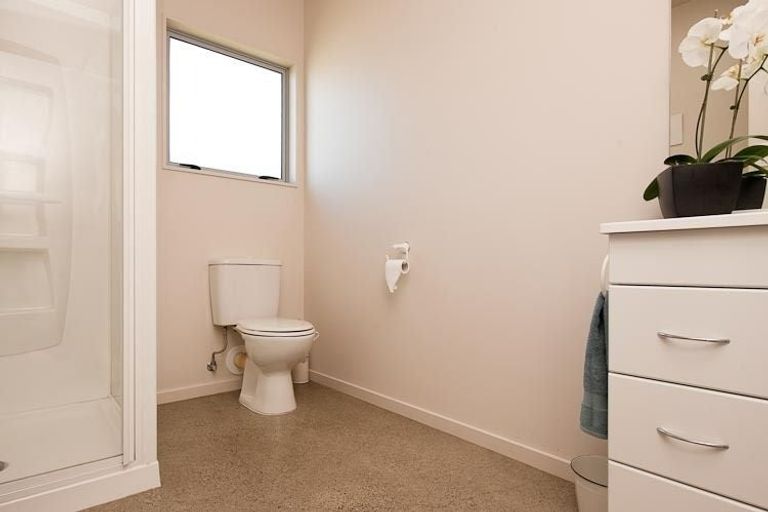 Photo of property in 26b Mountain Road, Mangere Bridge, Auckland, 2022