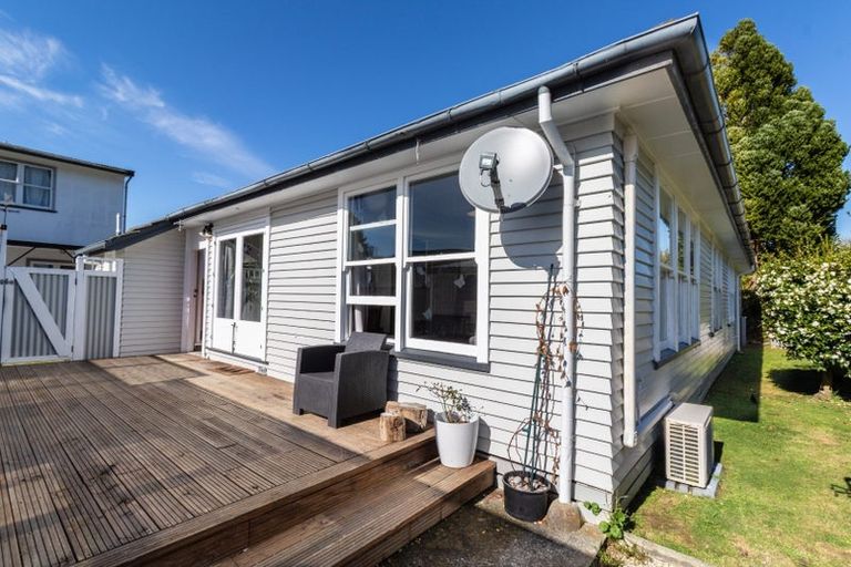 Photo of property in 32 Rimutaka Street, Trentham, Upper Hutt, 5018