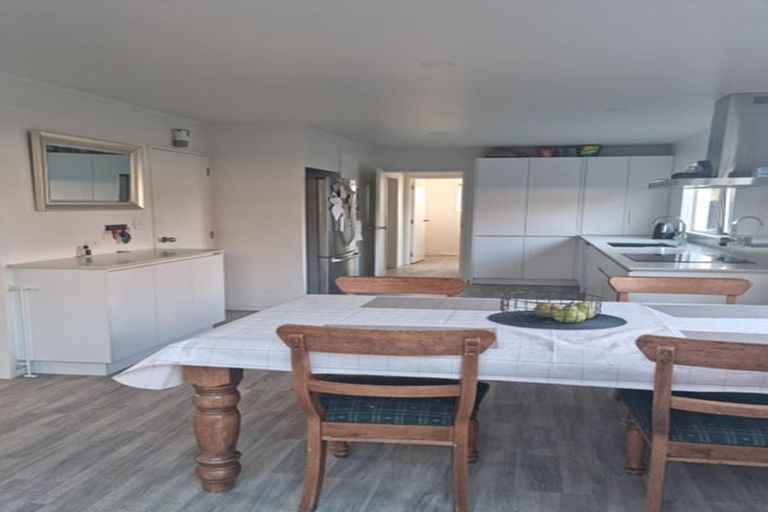 Photo of property in 2/96 Frank Nobilo Drive, Golflands, Auckland, 2013