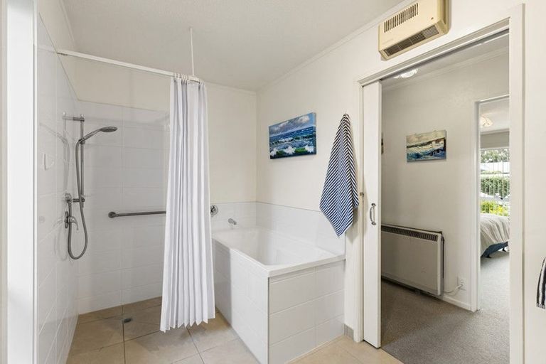 Photo of property in 2/7 Katie Lane, Dallington, Christchurch, 8061