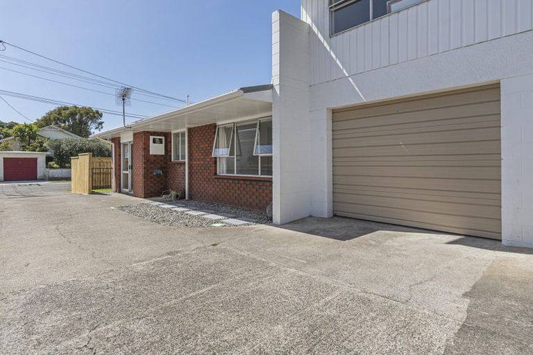 Photo of property in 29 Hine Street, New Plymouth, 4310