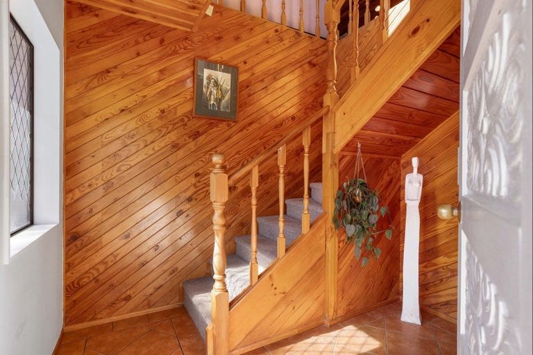 Photo of property in 100 Tobie Place, Whangamata, 3620