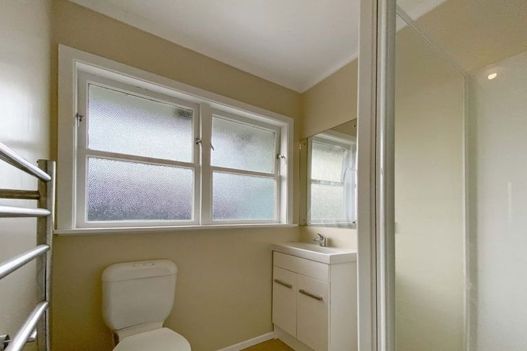 Photo of property in 1/3 Camp Street, Silverstream, Upper Hutt, 5019