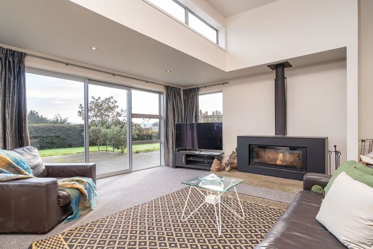 Photo of property in 49 Snowdon Street, Allanton, Mosgiel, 9092