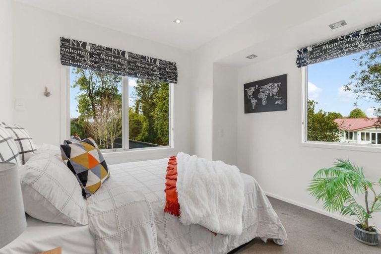 Photo of property in 1/10 Chevron Place, Ilam, Christchurch, 8041