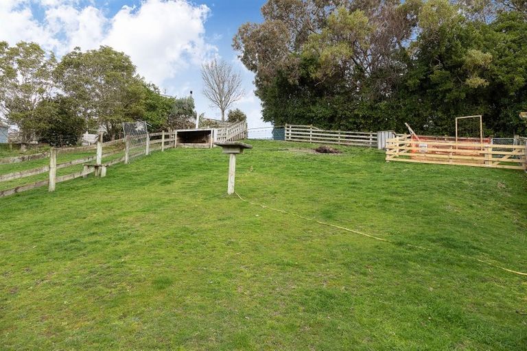 Photo of property in 10 Cullinane Avenue, Feilding, 4702