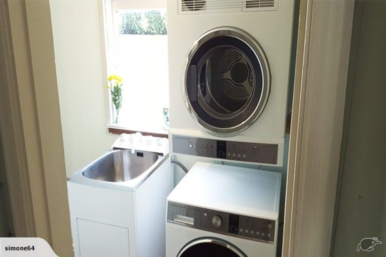 Photo of property in 250 Kilmore Street, Christchurch Central, Christchurch, 8011