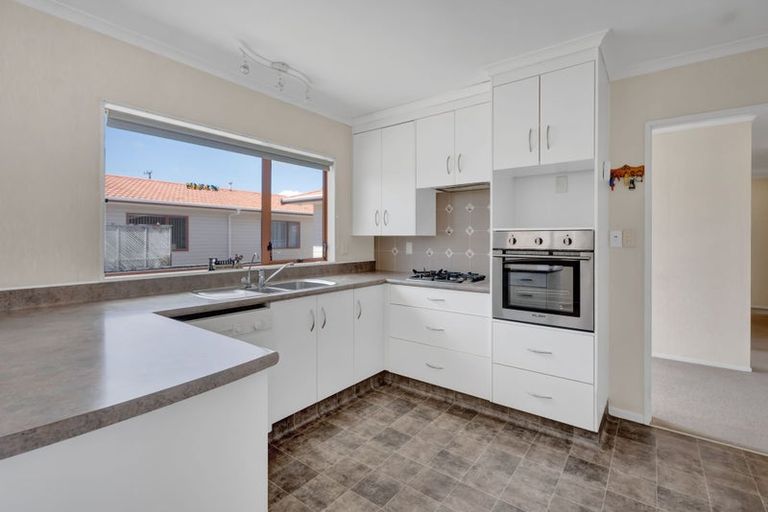 Photo of property in 3/18 Darnell Street, Fitzroy, New Plymouth, 4312