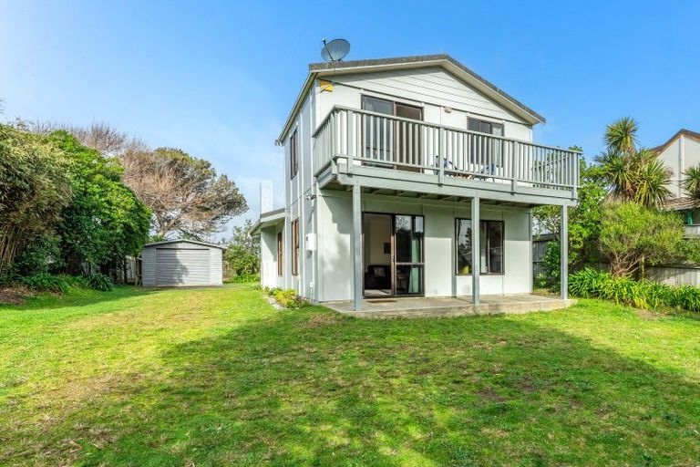 Photo of property in 54 Dixie Street, Te Horo Beach, Otaki, 5581