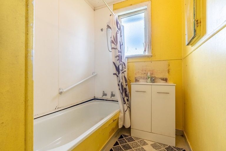 Photo of property in 16 Matamata Place, Otara, Auckland, 2023