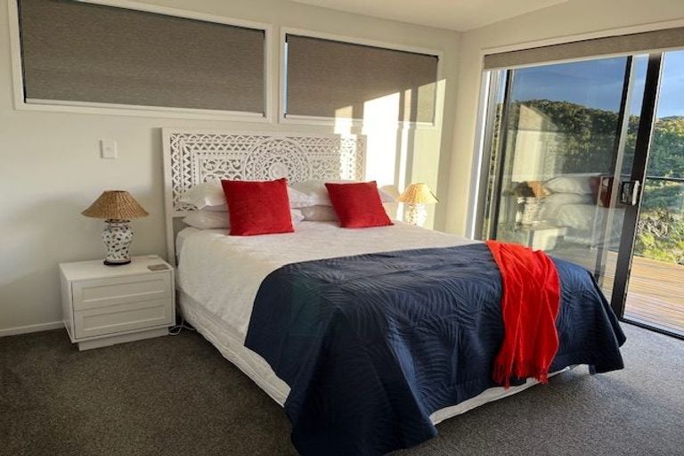 Photo of property in 33 Hihitahi Rise, Paihia, 0200