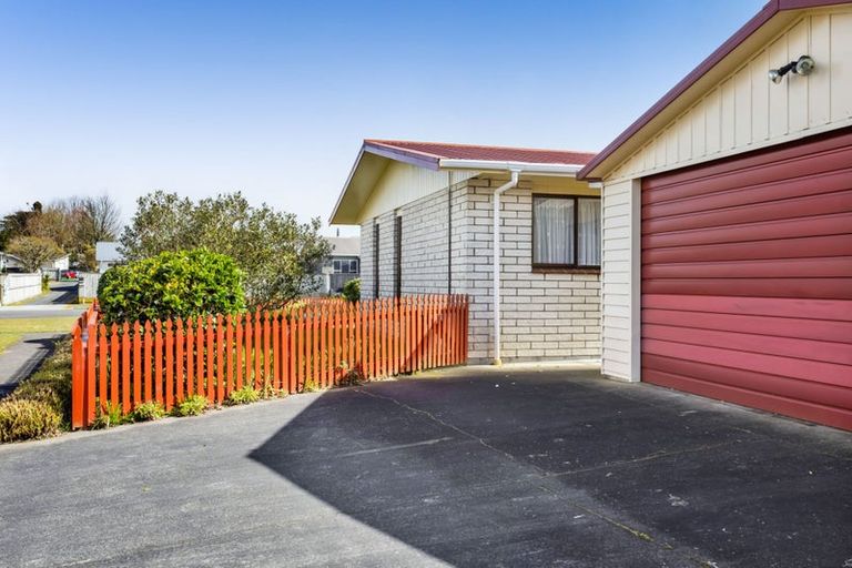 Photo of property in 124 Hamlet Street, Stratford, 4332