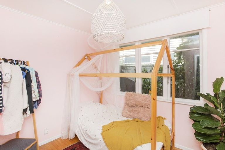 Photo of property in 26 Lysnar Street, Okitu, Gisborne, 4010