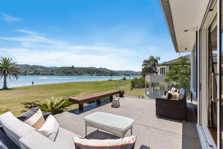 Photo of property in 17 Golden Hills Drive, Pauanui, Hikuai, 3579