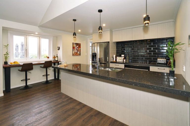 Photo of property in 298 Marshmeadow Road, Newstead, Hamilton, 3286