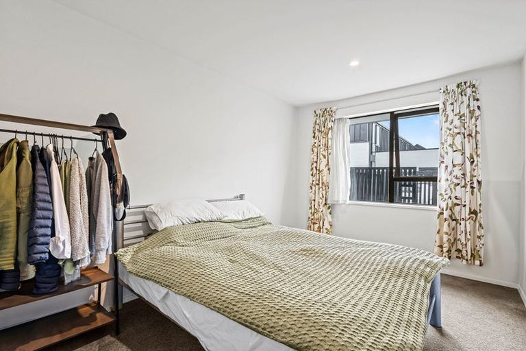 Photo of property in 2/60a Somme Street, St Albans, Christchurch, 8014