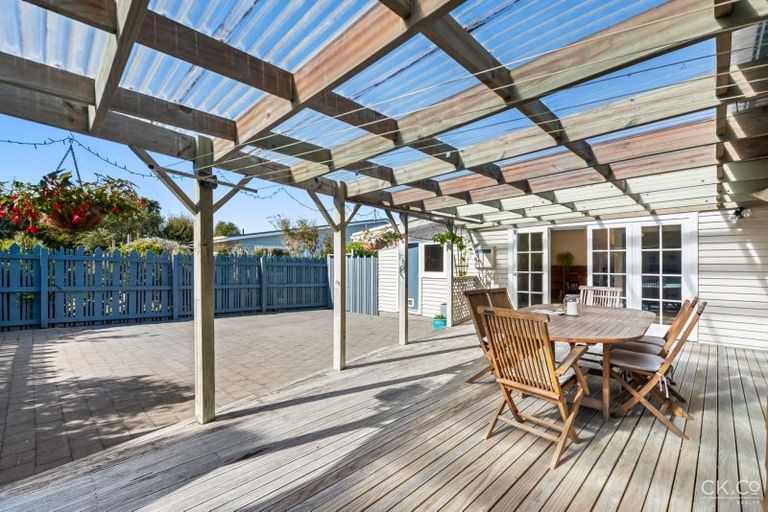 Photo of property in 3 Viscount Grove, Kelson, Lower Hutt, 5010