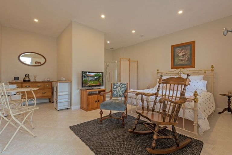 Photo of property in 68 Roy Street, Palmerston North, 4410