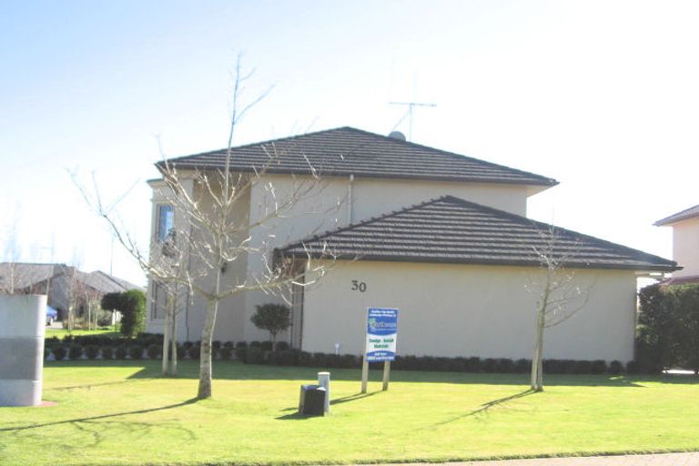 Photo of property in 30 Nielsen Gardens, Rototuna, Hamilton, 3210