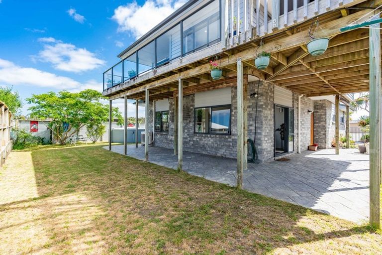 Photo of property in 5 Marram Place, Mangawhai Heads, Mangawhai, 0505