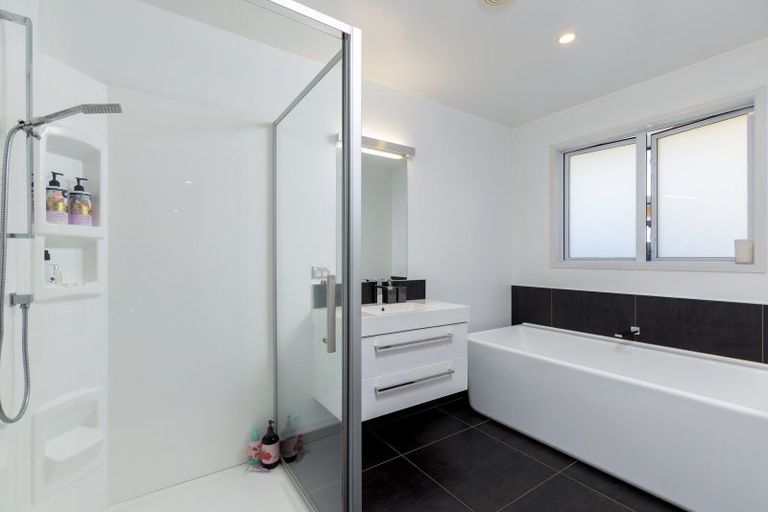 Photo of property in 7 Mccrae Street, Wakefield, 7025