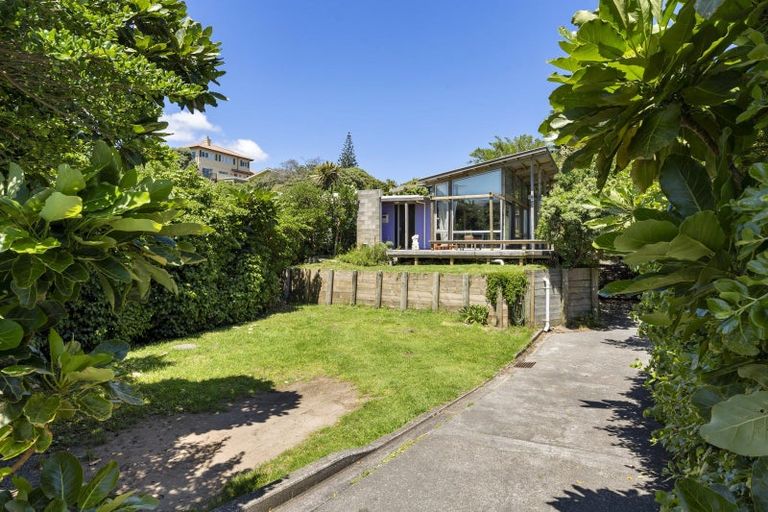 Photo of property in 4 Tangahoe Street, Paekakariki, 5034