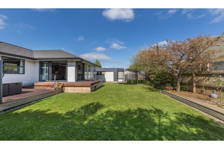 Photo of property in 68 Orrick Crescent, Avondale, Christchurch, 8061