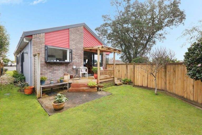 Photo of property in 1 Hunter Way, Otumoetai, Tauranga, 3110