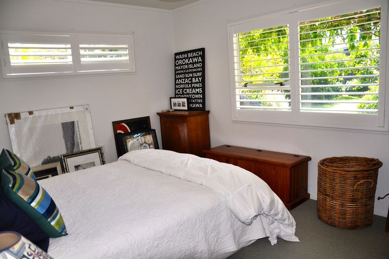 Photo of property in 8 Queen Street, Waihi Beach, 3611