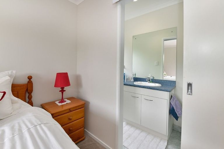 Photo of property in 57 Shelly Beach Road, Shelly Beach, Helensville, 0874