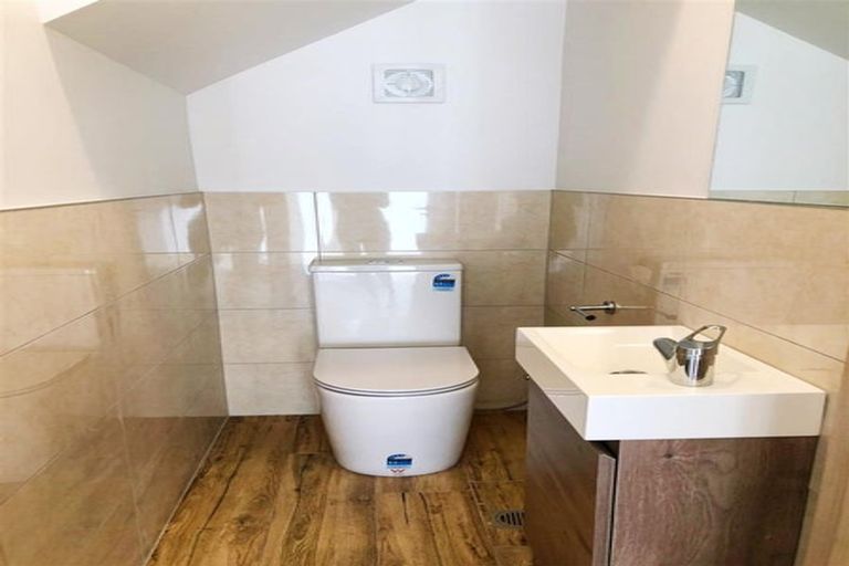 Photo of property in 61 Opoka Street, Papakura, 2110