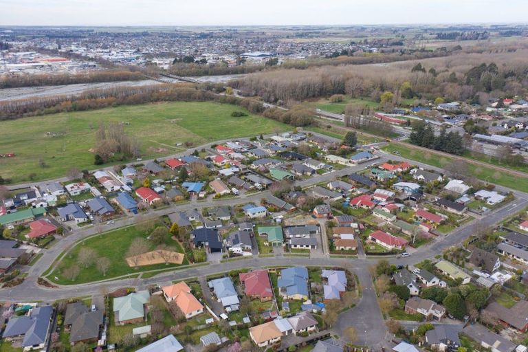 Photo of property in 17 Buckleys Terrace, Tinwald, Ashburton, 7700