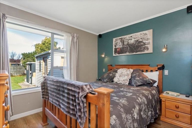 Photo of property in 8 Bermuda Drive, Hornby, Christchurch, 8042