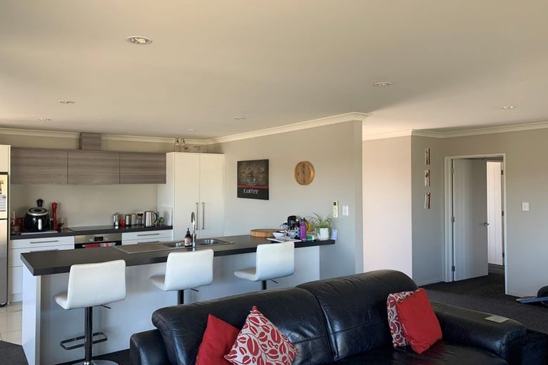 Photo of property in 9 Austen Place, Rolleston, 7614