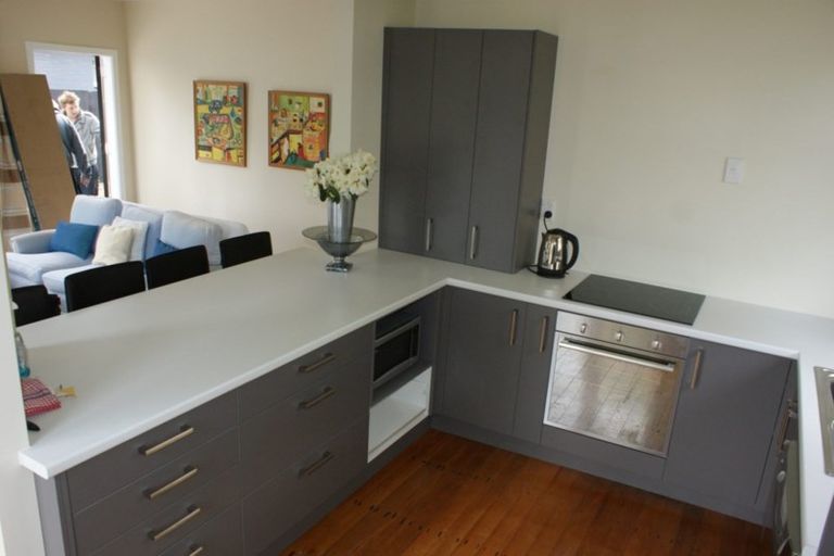 Photo of property in 1/94 Springfield Road, St Albans, Christchurch, 8014