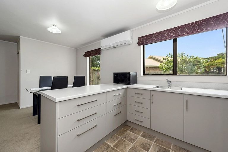 Photo of property in 8 Olwyn Green, Dinsdale, Hamilton, 3204