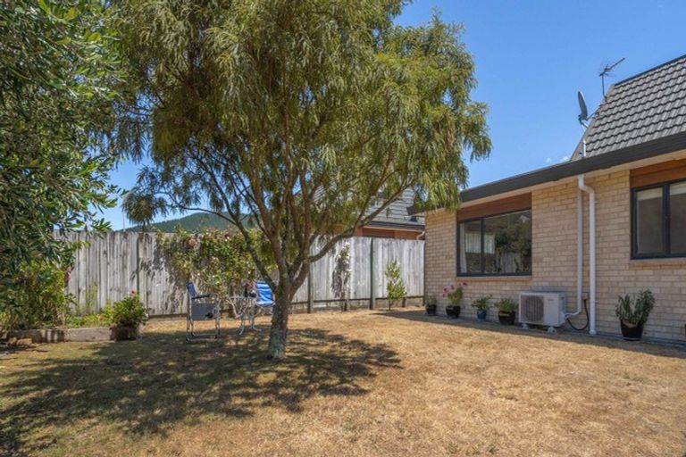 Photo of property in Redwood Village, 16/42 Main Road, Tawa, Wellington, 5028