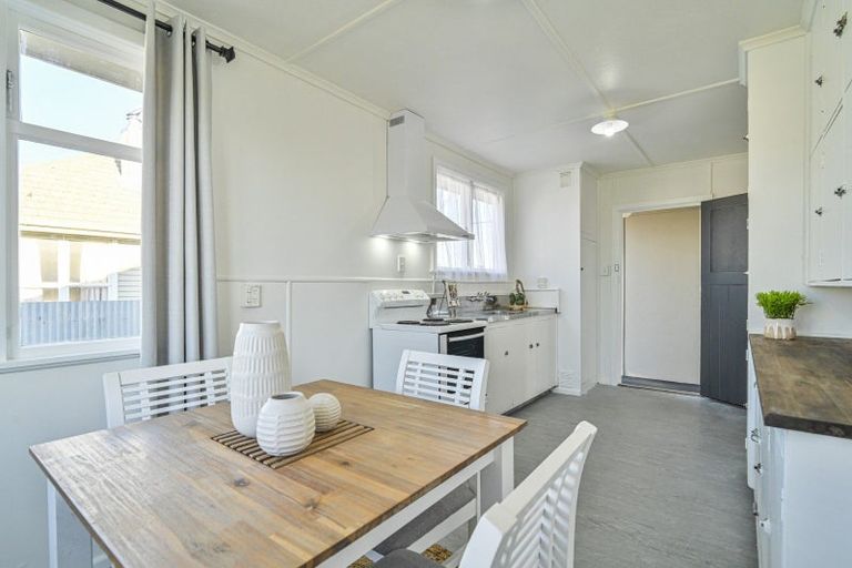 Photo of property in 403 Montgomery Street, Raureka, Hastings, 4120