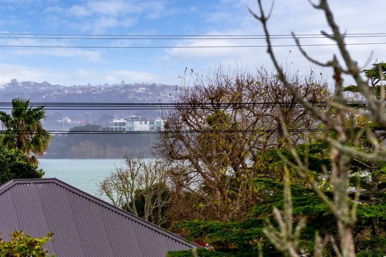 Photo of property in 4/134 Calliope Road, Stanley Point, Auckland, 0624