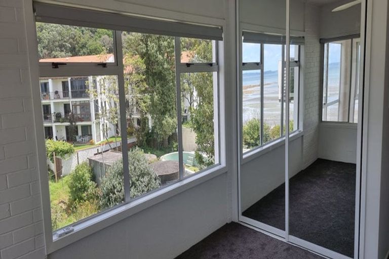 Photo of property in 8/55 Waiwera Road, Waiwera, Orewa, 0994