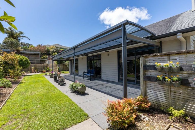 Photo of property in 13 Ainslee Street, Highlands Park, New Plymouth, 4312