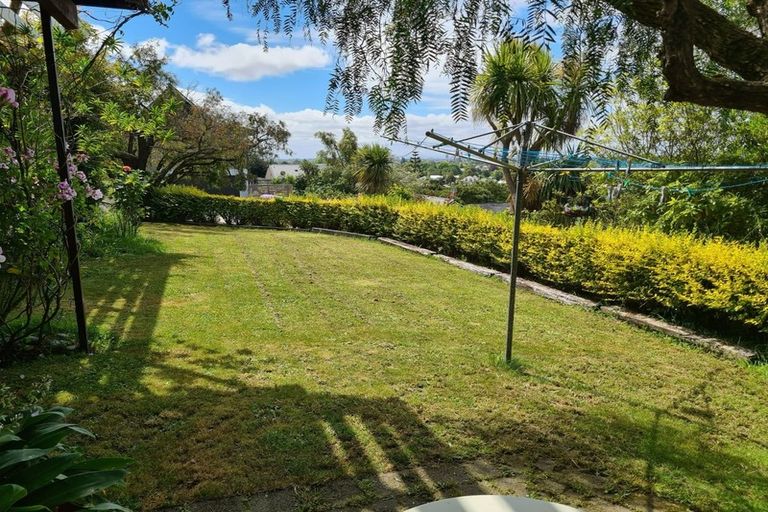Photo of property in 94 Landsdowne Terrace, Cashmere, Christchurch, 8022